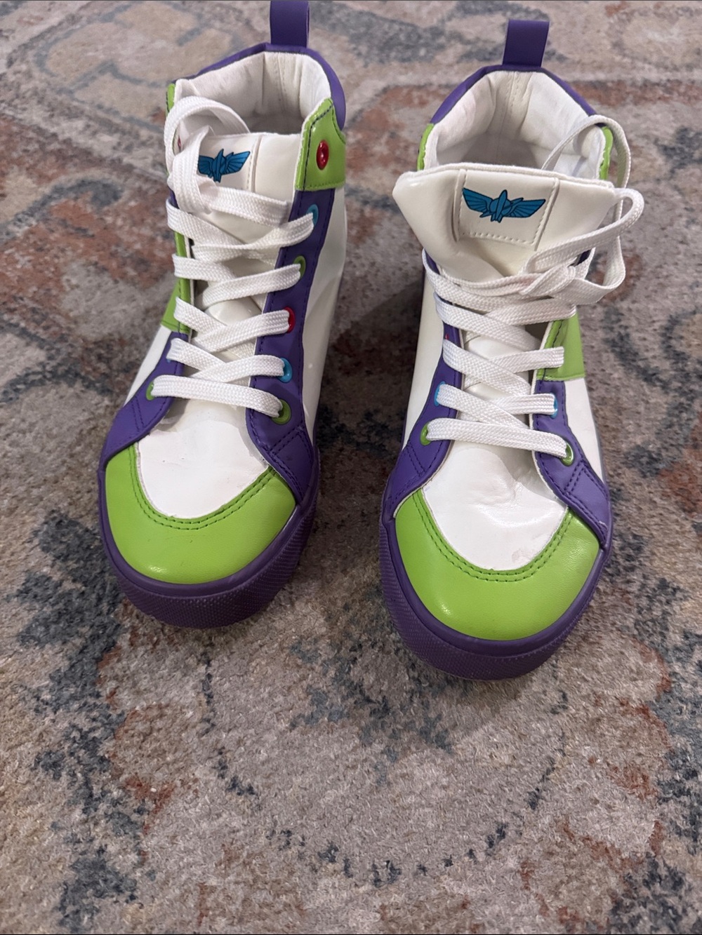 Kids High-Top Sneakers buzz lightyear youth 4- Toy Story